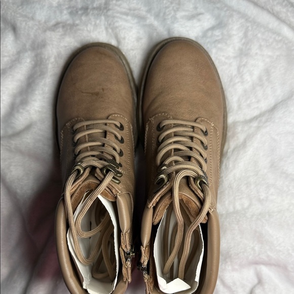 BLOWFISH CITY ANKLE BOOTS- ALMOND - Picture 6 of 9